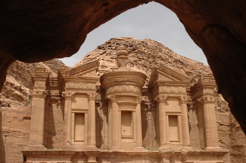 213   Jordania